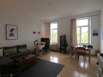 Gepflegte 2-Zimmer Altbauwohnung im Zentrum von Aachen