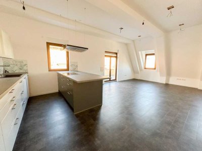 Urbaner Wohntraum mit außergewöhnlicher Deckenhöhe – kernsaniert im Herzen von Landau