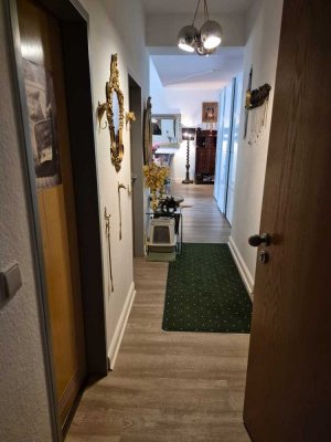 Großzügige Ruhige Wohnung