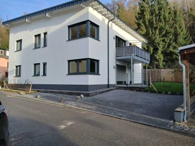 4 Zimmer Wohnung mit Balkon und Garage in Bad Hönningen