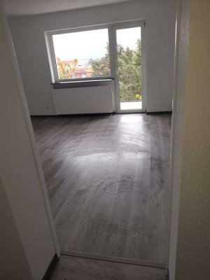 Schöne 2 Zimmer Wohnung in ruhiger Feldrandlage