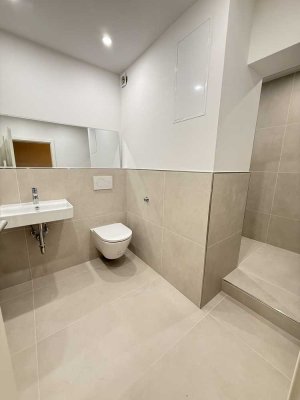 Sanierte 3-Zimmer-Wohnung mit Loggia & Aufzug!
