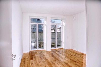 Wunderschöne hochwertig sanierte stylische 3 Zimmer Wohnung in begehrter Lage zum Wohlfühlen