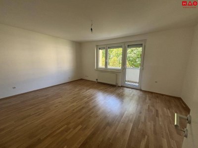 Mehr Platz für Ihre Liebsten - umfassend sanierter Wohn(t)raum in zentraler Lage am ruhigen Stadtrand von Steyr! Sonniger Balkon, geräumige Küche und praktischer Abstellraum versprechen höchste Wohnqualität!