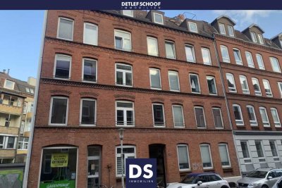 Gewerbeeinheit und Hofgebäude in Kiel-Exerzierplatz
