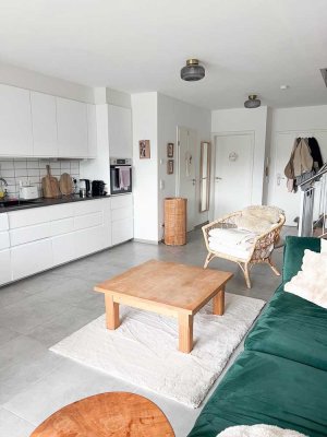 Moderne Maisonettewohnung mit Einbauküche, 2 Bädern und großem Balkon – Baujahr 2023