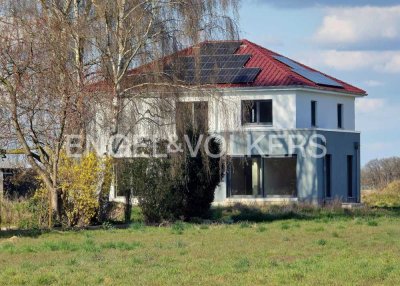 MODERNE NEUBAUIMMOBILIE – KFW-EFFIZIENZHAUS 55 IN MASSIVBAUWEISE MIT VIELSEITIGEM WOHNKOMFORT