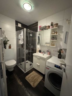 Exklusive 2-Raum-Wohnung mit gehobener Innenausstattung mit EBK in Ludwigshafen am Rhein