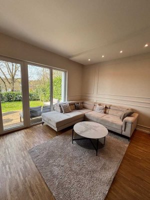 Modernes, möbliertes Stadthaus mit Terrasse & Blick ins Grüne – Hamburg-Eißendorf
