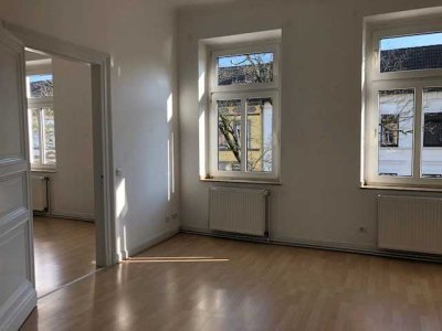 Helle 2-Zimmer Wohnung Nähe FH Krefeld, WG-geeignet