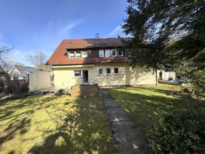 Großzügiges Ein-/Zweifamilienhaus in Bestwohnlage mit großem Traumgrundstück