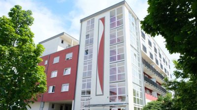 Komplett möbliertes Apartment - mit Balkon und Stellplatz