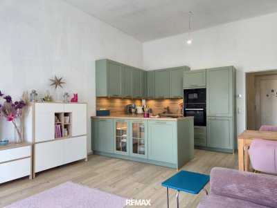 Neubau 2025: moderne 3-Zimmer-Wohnung – sonniger Balkon + Eigengarten + 2 Kfz-Stellplätze!