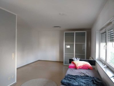 Geräumige, gepflegte 1-Zimmer-Single-Wohnung ohne Balkon  in Toplage von Nauheim