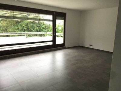 Helle 2-Zimmer-Wohnung in zentraler ruhiger Lage mit Balkon