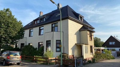 Möblierte  2-Zimmer Dachgeschosswohnung in Bremerhaven- Wulsdorf