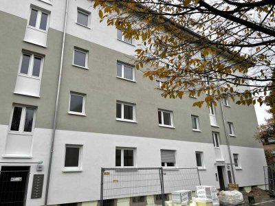 frisch aus der Modernisierung -Neckarauer Str. 135 \ 2. OG, links