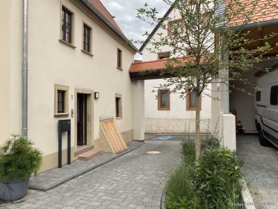 Erstbezug - Einzigartige denkmalgeschützte Wohnung im Haus-Stil in Bretzenheimer Ortskernlage