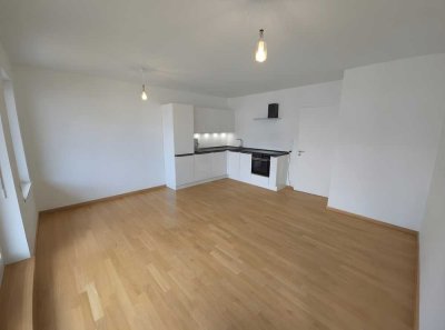 Helle 2-Zimmer Wohnung mit Balkon im 1. OG in Reislingen