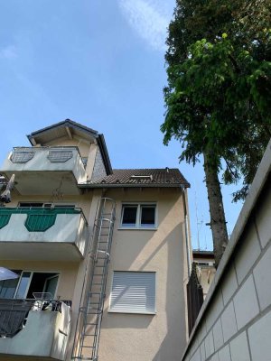 Zentral gelegene attraktive 3-Zimmer-Wohnung mit Balkon in Siegburg