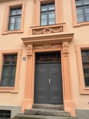 Altbauwhg, saniert, Denkmalschutz, 1. OG, gute Gegend, Charlottenstr.
