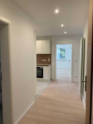4 Zimmer, offene Küche, nagelneues Bad. Kernsanierung Dezember 2024 abgeschlossen
