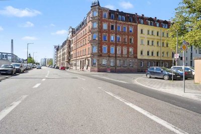 Charmante 3-Zimmer-Maisonette-Wohnung im denkmalgeschützten Altbau - sofort bezugsfrei - in Fürth