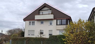 Helle 2-Zimmer Dachgeschosswohnung in Niefern-Öschelbronn