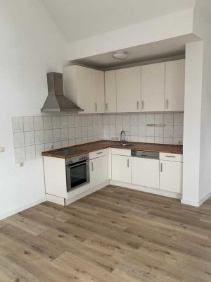 2 Zimmer Dachgeschoss im Herzen von Erfurt
