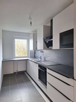 3-Zimmer-Wohnung mit Balkon, Erstbezug nach Sanierung, Ffm-Oberrad