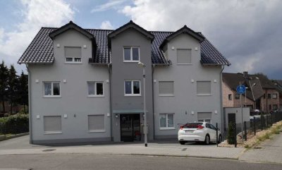 Neubau Dreizimmer Wohnung 1. OG