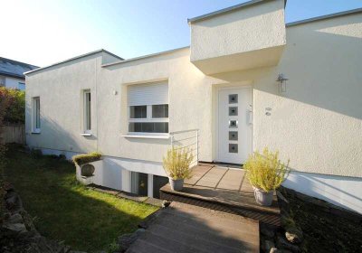 Kelkheim: Einzigartige Kapitalanlage in toller Villenlage mit Finanzierungsübernahme bei 1,1%!