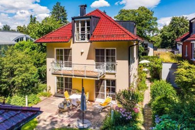 Luxuriöse Villa mit Gästehaus in Bestlage / Verkauf mit Rückmietung / späterer Eigenbezug