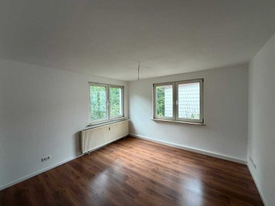 Erstbezug nach Sanierung: 4-Zimmer-Wohnung in Neustadt bei Coburg