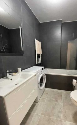 Freundliche und gepflegte 2-Zimmer-Wohnung mit Balkon und Einbauküche in Parchim