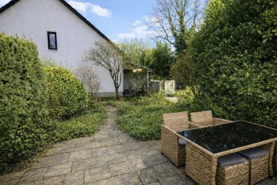 Modernisiertes Reihenmittelhaus in grüner Wohnlage nahe Rheinauer See