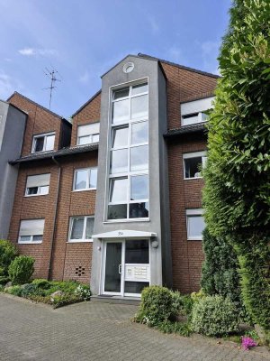 Gemütliche Dachgeschosswohnung mit Balkon zu vermieten