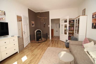 Charmanter Altbautraum mit Kamin und Balkon in Essen-Kray !