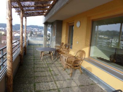 Helle 2-Zi.-Penthouse-Wohnung in Deggendorf zentrumsnah