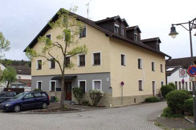 Ehemalige Gaststätte mit Ausbaupotenzial: Wohnen, Feiern & Urlaub machen im Herzen des Altmühltals!