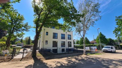 MIT VIDEO! HAUS zur Miete mit PKW Stellplatz und Einbauküche!