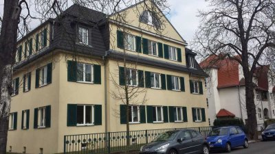 Süße und sonnige 2-Zi-DG-Wohnung in sehr guter Lage