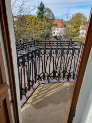 Traumhafte 4 ZKB Balkon, Gäste WC im schönen Goethe-Quartier