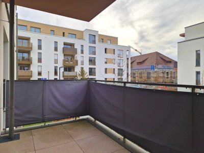 2-Zi.-Wohnung mit großem Schlafzimmer, Balkon und Einbauküche