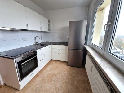 Viel Platz für wenig Geld - Einbauküche inklusive