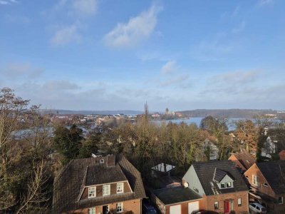 Charmante 2-Zimmer Wohnung mit Balkon im 6. OG in Ratzeburg