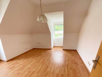Teilweise möblierte 1 Zimmerwohnung in Schwarzau/Gebirge