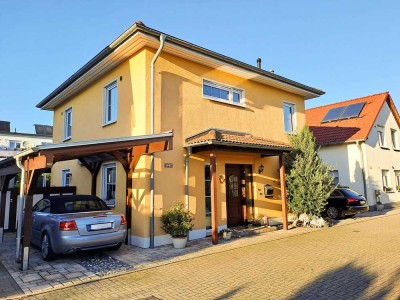 Freistehendes Einfamilienhaus in ruhiger Lage von Widdersdorf  mit Garten, Garage & Carport