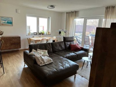 NEUBAU - EG - Balkon Wohnung - 3 Zimmer, groß, hell in Wü/Lengfeld