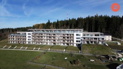 *Über der Nebelgrenze* 3- Zimmer Wohnung mit Terrasse und Garten